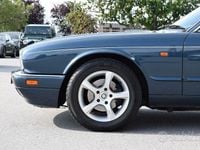 Usata Jaguar XJ6 Sovereign 241 CV (177 kW) 1996 Blu/azzurro Berlina