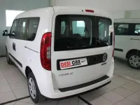 Usata Fiat Doblò 120 CV (88 kW) 2021 Bianco Monovolume