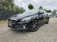 Usata Volvo V40 Momentum 114 CV (83 kW) 2013 Nero Utilitaria
