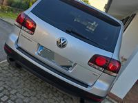 Usata VW Touareg 174 CV (127 kW) 2007 Grigio SUV