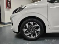 Nuova Hyundai i10 63 CV (46 kW) 2025 Atlas white Utilitaria