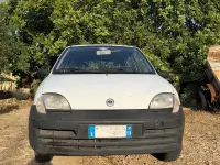 Usata Fiat 600 54 CV (39 kW) 2000 Bianco Berlina