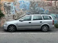 Usata Opel Astra Edition 101 CV (74 kW) 2002 Grigio Station wagon