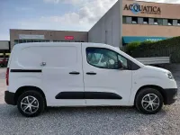 Usata Toyota Proace Active 102 CV (75 kW) 2021 Bianco Monovolume