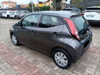 usata Toyota Aygo Connect 1.0 VVT-i 72 CV 5 porte x-play