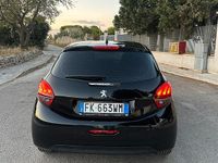 Usata Peugeot 208 2017 Utilitaria