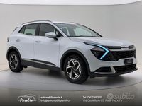 Usata Kia Sportage 136 CV (100 kW) 2023 Bianco / pastello SUV