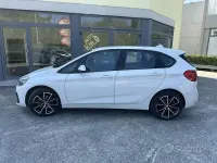 Usata BMW 218 150 CV (110 kW) 2019 Bianco Monovolume