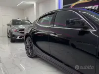 Usata Maserati Ghibli 275 CV (202 kW) 2014 Blu Berlina