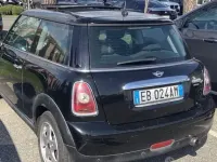 Usata Mini Cooper D 109 CV (80 kW) 2010 Nero Utilitaria