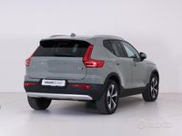 Usata Volvo XC40 Core 197 CV (144 kW) 2023 Verde SUV
