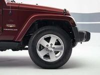 Usata Jeep Wrangler Sahara 177 CV (130 kW) 2009 Rosso metallizzato SUV