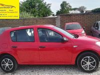 Usata Dacia Sandero 74 CV (54 kW) 2010 Rosso Berlina