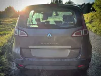 Usata Renault Scénic III Dynamique 110 CV (80 kW) 2011 Grigio Monovolume
