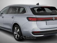 Usata VW Passat Business 204 CV (150 kW) 2024 Argento ostrica Station wagon