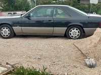 Usata Mercedes E200 1991 Nero Berlina