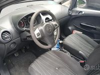 Usata Opel Corsa 75 CV (55 kW) 2009 Grigio Berlina