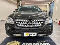 Usata Mercedes ML320 224 CV (164 kW) 2007 Nero SUV