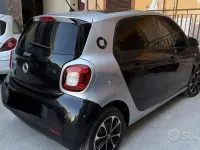 Occasion Smart ForFour 71 ch (52 kW) 2017 Noir Citadine