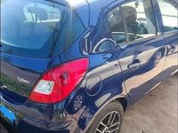 Usata Opel Corsa 65 CV (47 kW) 2011 Blu Utilitaria
