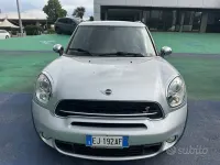 Usata Mini Cooper D Countryman 143 CV (105 kW) 2011 Grigio SUV