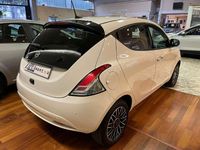 Usata Lancia Ypsilon S 69 CV (50 kW) 2024 Bianco Utilitaria