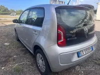 Usata VW up! Move 60 CV (44 kW) 2014 Grigio Utilitaria