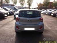 Usata Hyundai i10 67 CV (49 kW) 2016 Grigio Utilitaria