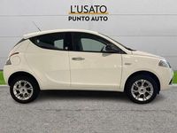 Usata Lancia Ypsilon Gold 85 CV (62 kW) 2016 Bianco Utilitaria