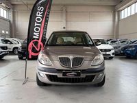 Usata Lancia Ypsilon 70 CV (51 kW) 2005 Grigio Utilitaria