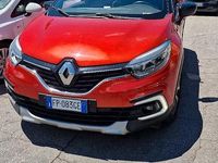 Usata Renault Captur 95 CV (69 kW) 2018 Rosso SUV
