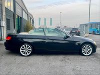 Usata BMW 320 Cabriolet 177 CV (130 kW) 2009 Nero Cabrio