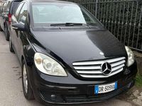 Usata Mercedes B180 109 CV (80 kW) 2008 Nero Monovolume