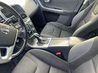 usata Volvo XC60 D4 Geartronic Kinetic