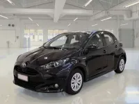 Usata Toyota Yaris Hybrid Business Edition 92 CV (67 kW) 2020 Nero Berlina