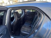 Usata Mercedes GLA200 Executive 136 CV (100 kW) 2018 Grigio SUV
