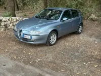 Usata Alfa Romeo 147 Progression 120 CV (88 kW) 2001 Utilitaria