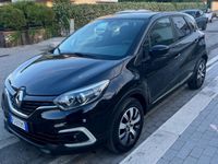 Usata Renault Captur 115 CV (84 kW) 2018 Nero SUV