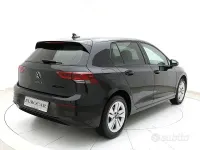 Usata VW Golf VIII Life 150 CV (110 kW) 2022 Nero Berlina