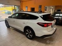 Usata Ford Focus Active 120 CV (88 kW) 2022 Bianco Station wagon