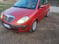 Usata Lancia Ypsilon 60 CV (44 kW) 2004 Rosso Utilitaria