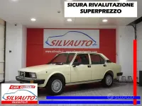 Usata Alfa Romeo Alfetta 130 CV (95 kW) 1981 Rosso Berlina