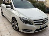 Usata Mercedes B180 Premium 109 CV (80 kW) 2014 Bianco Monovolume