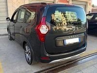Usata Dacia Lodgy Stepway 116 CV (85 kW) 2019 Grigio Monovolume