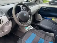 Usata Fiat Punto 80 CV (58 kW) 2003 Bluazzurro Utilitaria