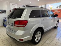 Usata Fiat Freemont 170 CV (125 kW) 2011 Grigio SUV