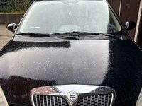 Usata Lancia Ypsilon 60 CV (44 kW) 2006 Utilitaria