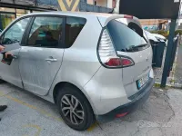 Usata Renault Scénic III 110 CV (80 kW) 2016 Grigio Monovolume