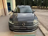 Usata VW Tiguan Elegance 150 CV (110 kW) 2022 Grigio scuro SUV