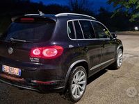 Usata VW Tiguan R-line 170 CV (125 kW) 2011 Nero SUV